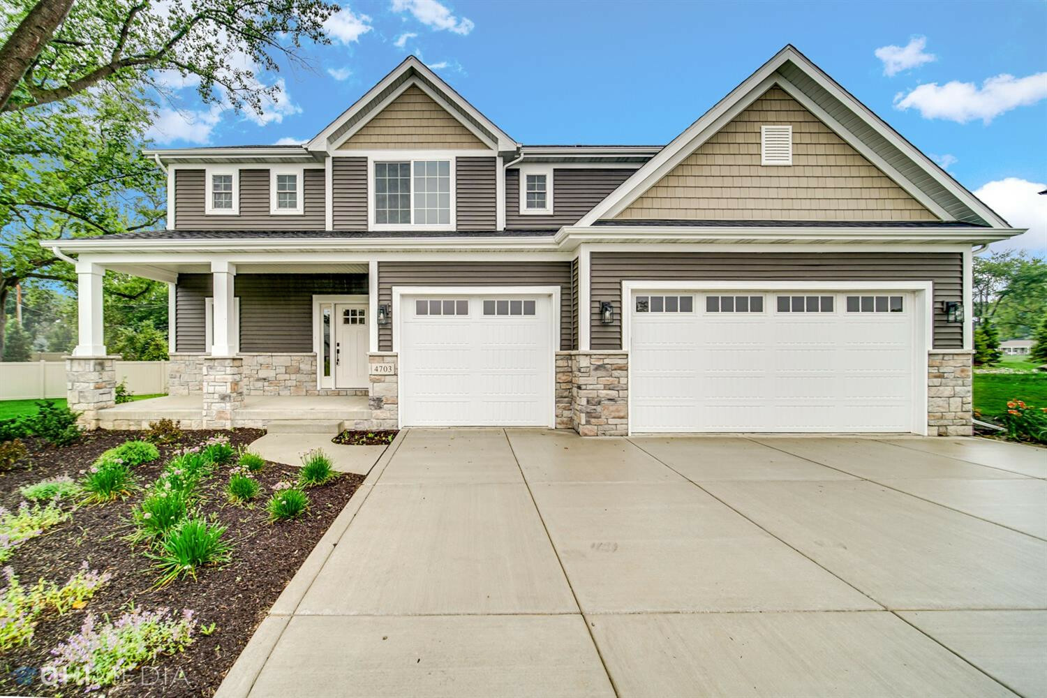 Property Photo: 2400 Stirling Drive IN 46383