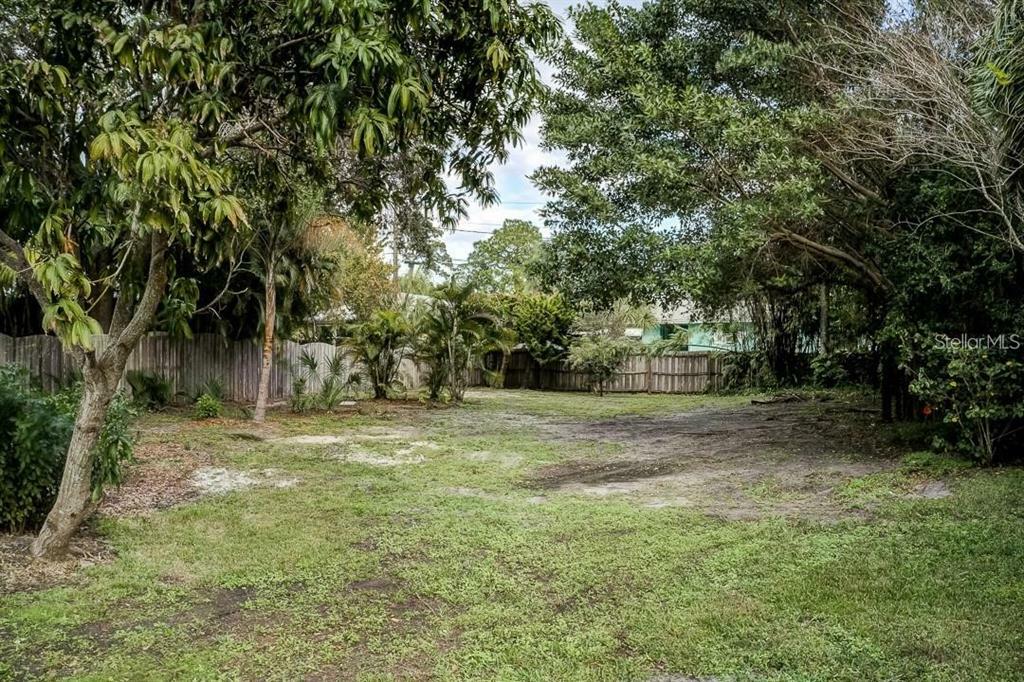 Property Photo:  3606 Chapel Drive  FL 34234 