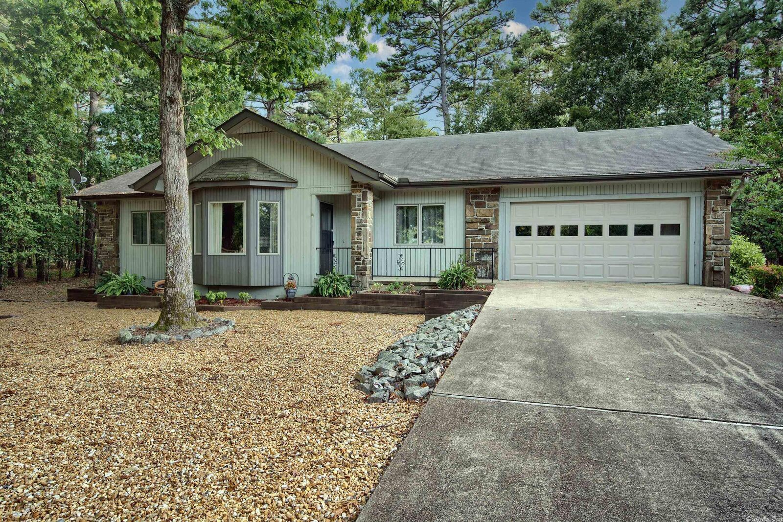 Property Photo:  43 Alicante Road  AR 71909 