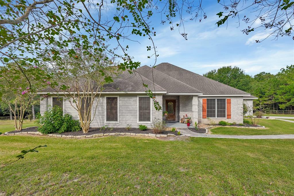 Property Photo:  8712 Grand Lake Estates Drive  TX 77316 