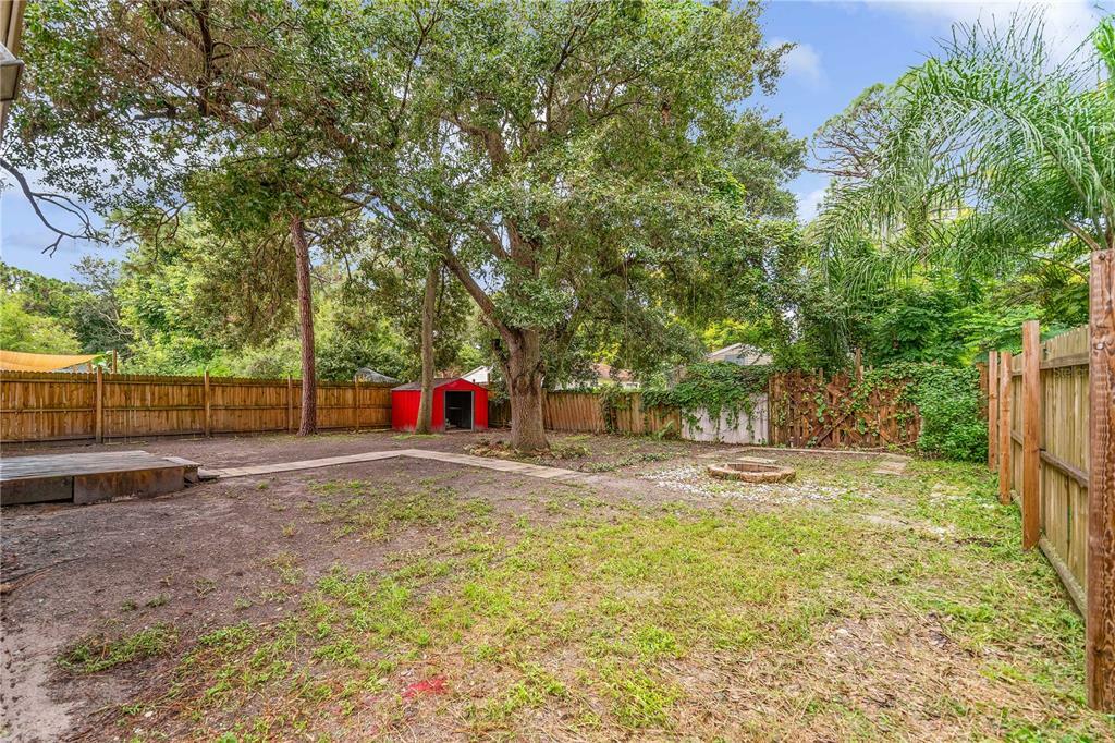 Property Photo:  4030 Olive Avenue  FL 34231 