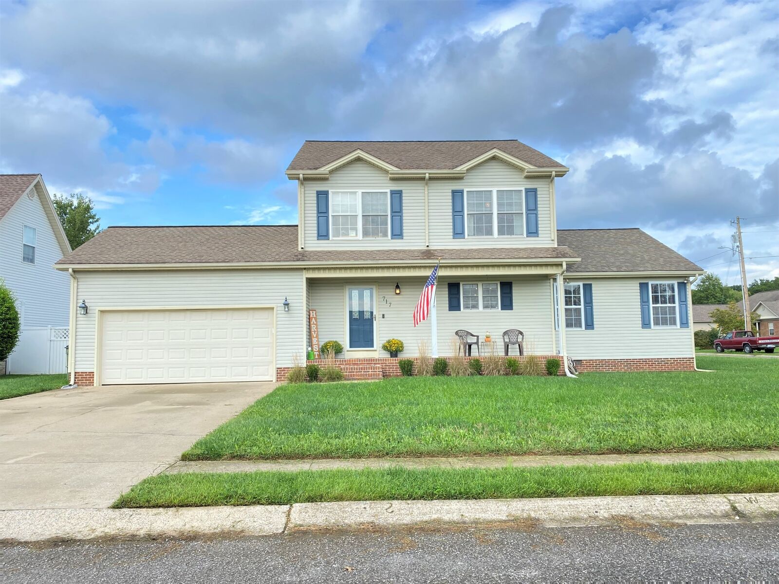 Property Photo: 717 Claw Ct KY 42240