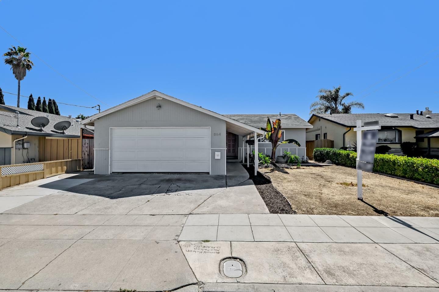Property Photo: 864 Saint Bede Lane CA 94544