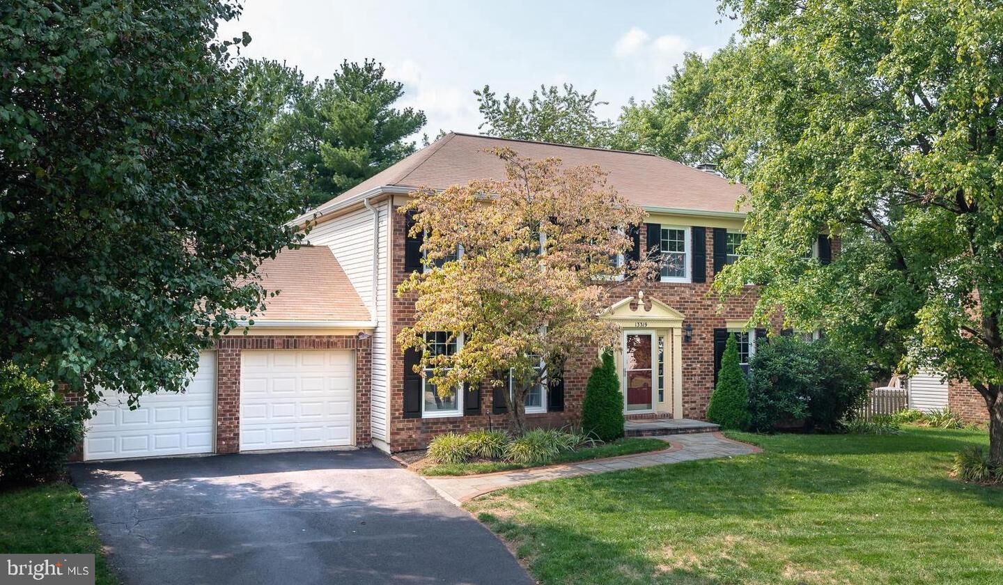 Property Photo: 13319 Lockgate Place VA 20171