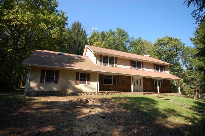 Property Photo:  6 Camila Dr  NJ 08867 