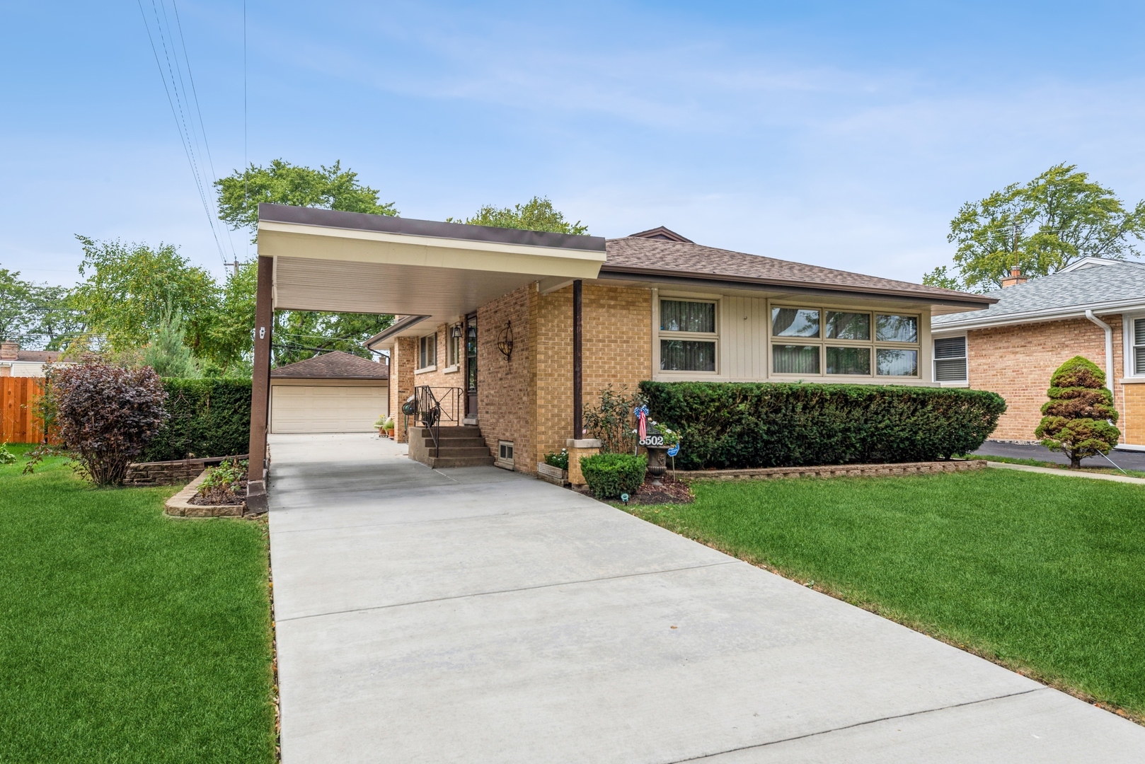 Property Photo:  8502 N Oleander Avenue  IL 60714 