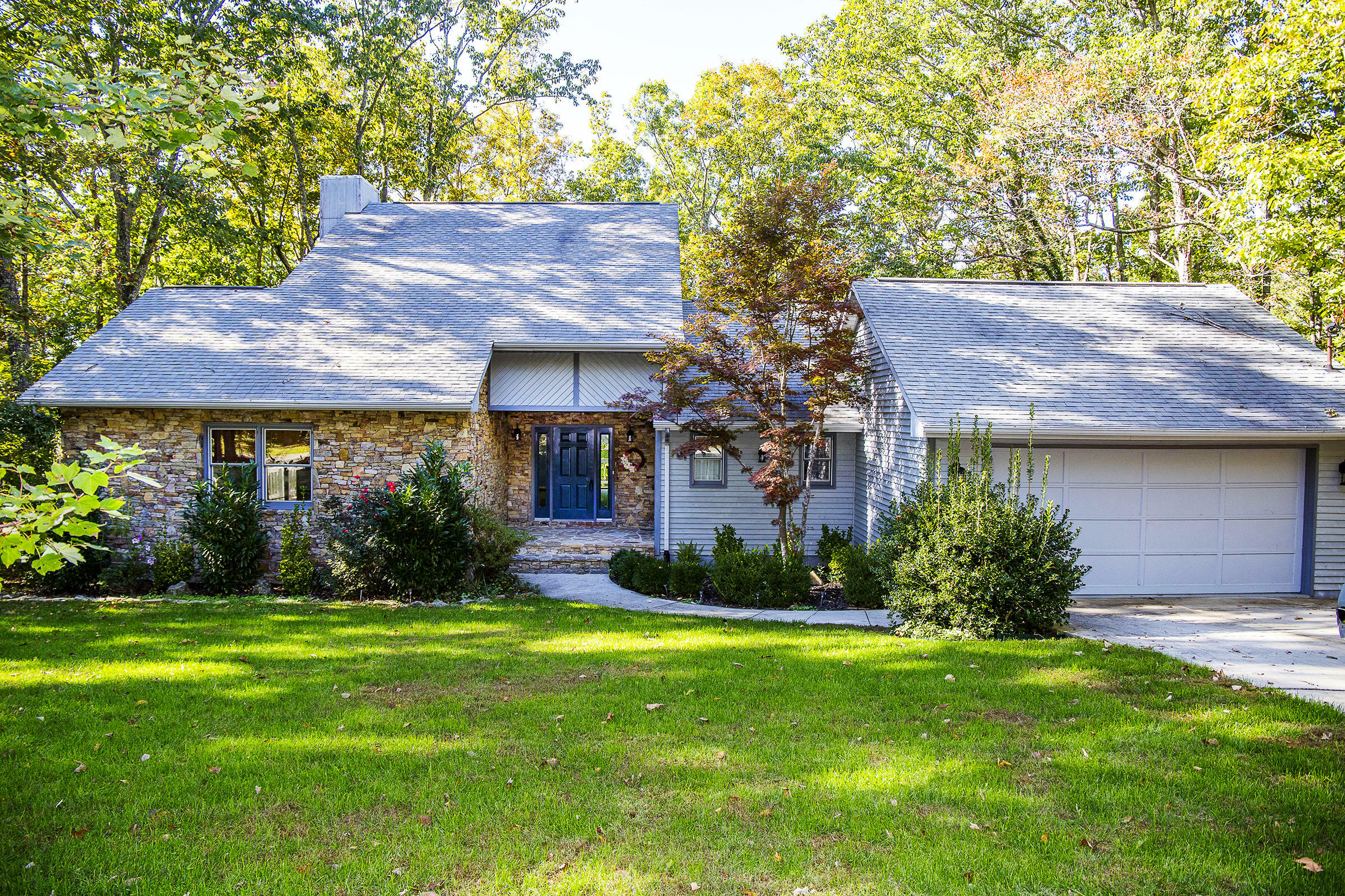 Property Photo:  202 Lakeside Drive  TN 38558 