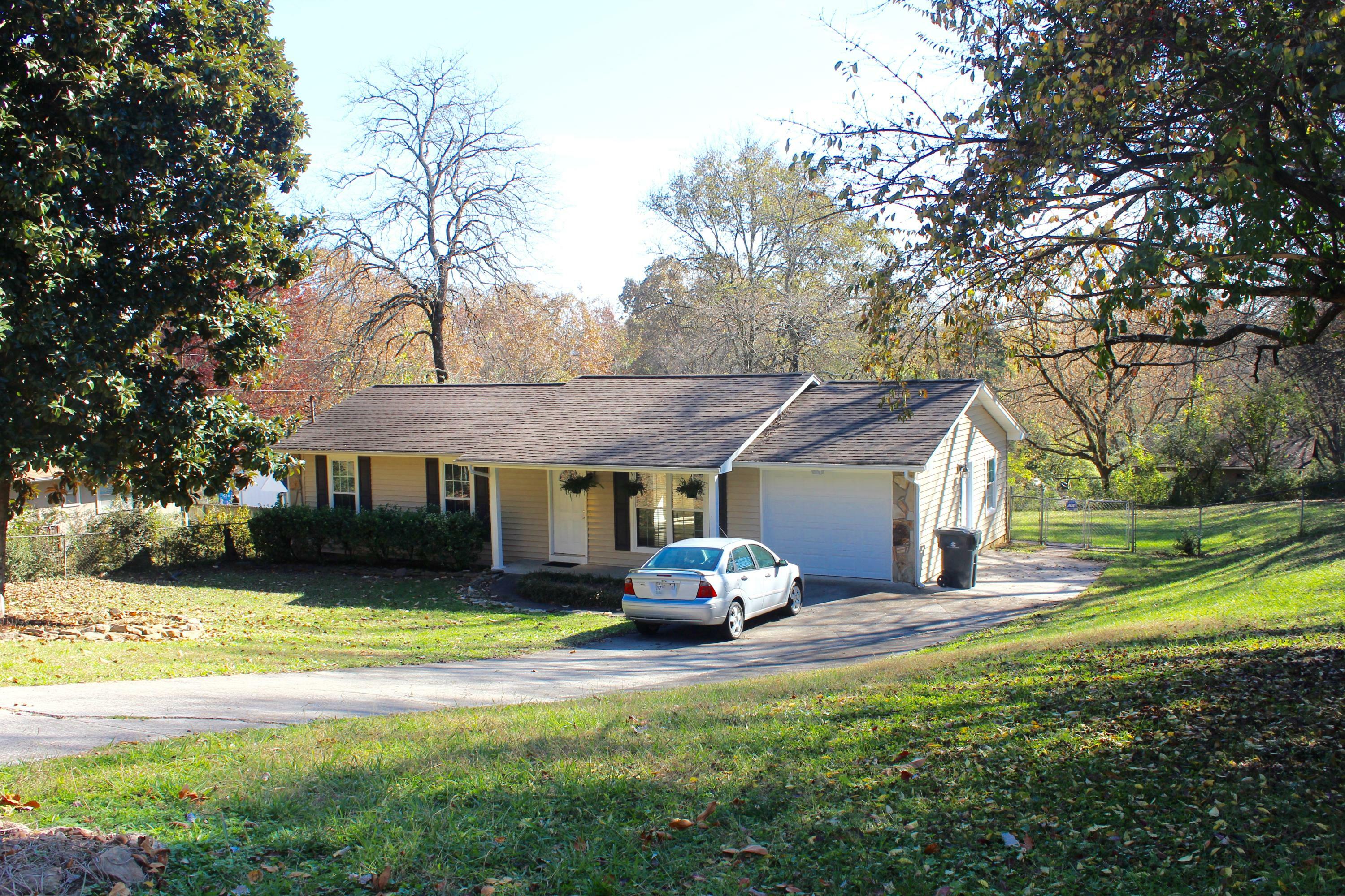 Property Photo:  1801 Kim Watt Rd  TN 37909 