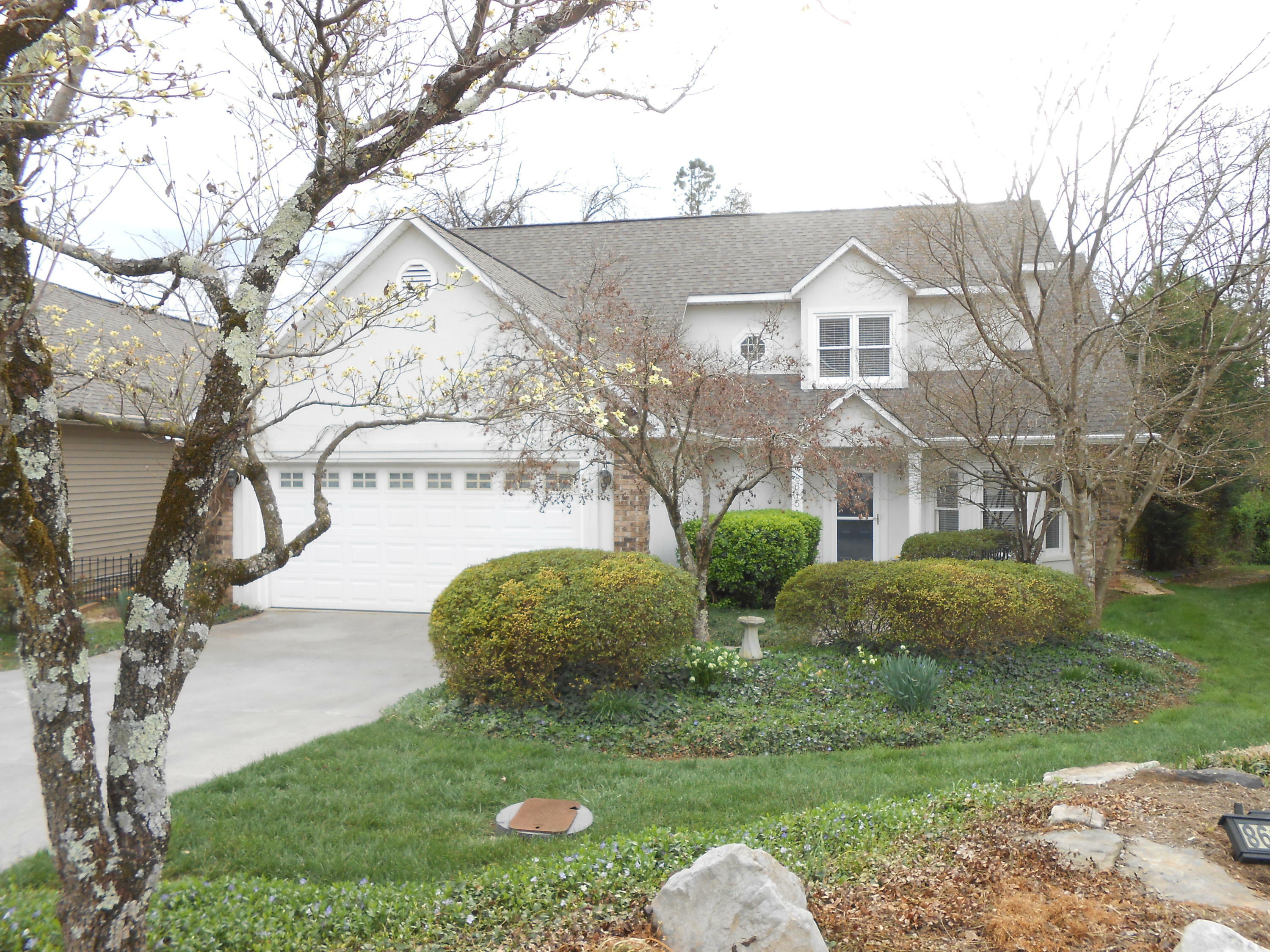 Property Photo:  8615 Cypress Lake Dr W  TN 37923 