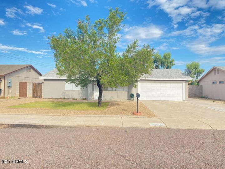 Property Photo: 16035 N 23rd Place AZ 85022