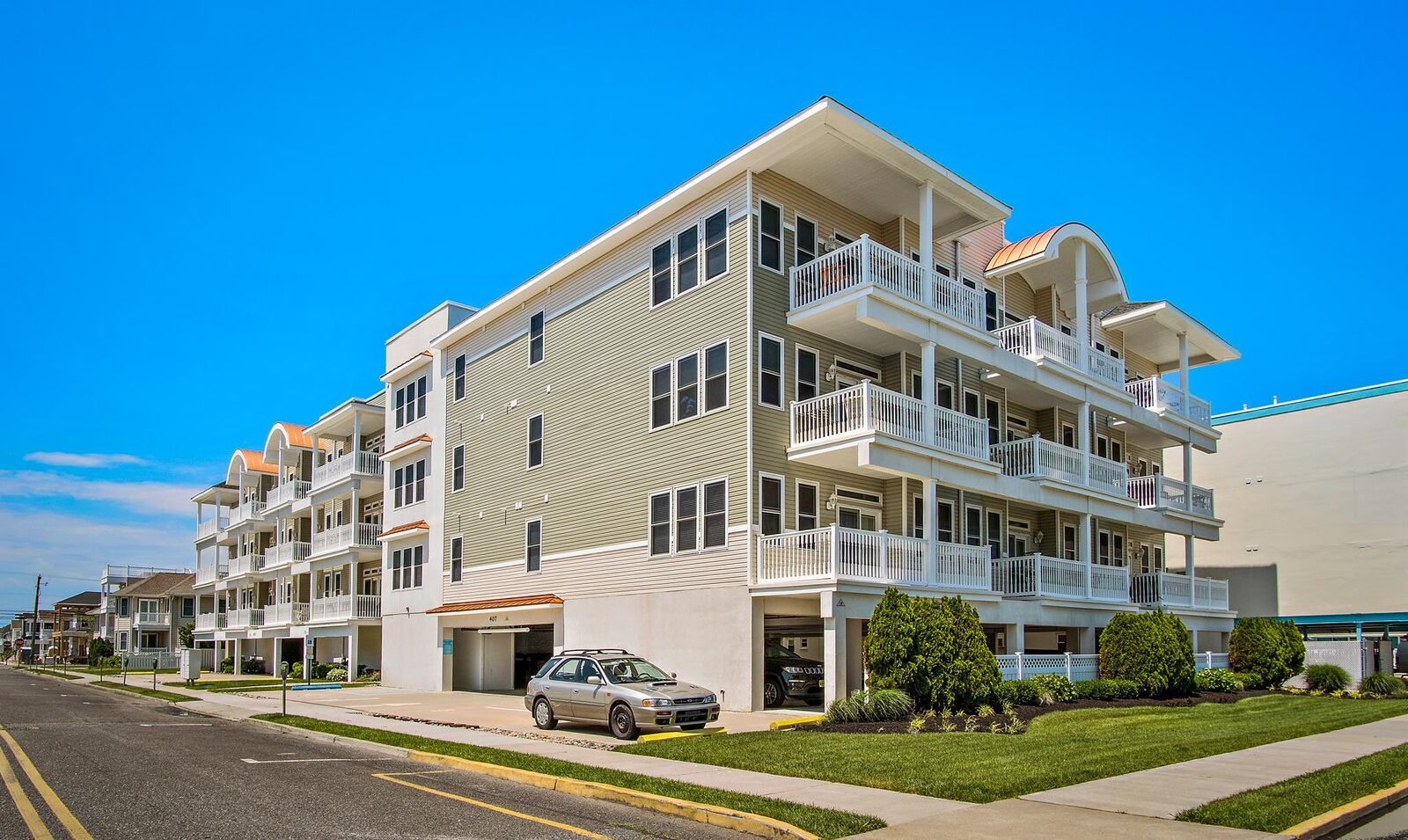 Property Photo:  407 E Palm  NJ 08260 