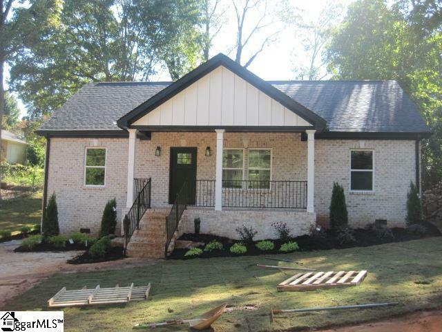 Property Photo:  202 Daisy Drive  SC 29605 