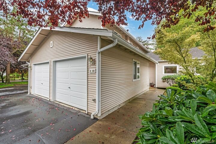 Property Photo: 217 112th St SW H102 WA 98204