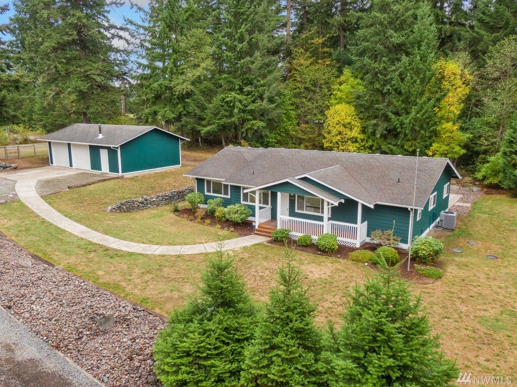 Property Photo:  3404 359th St Ct S  WA 98580 