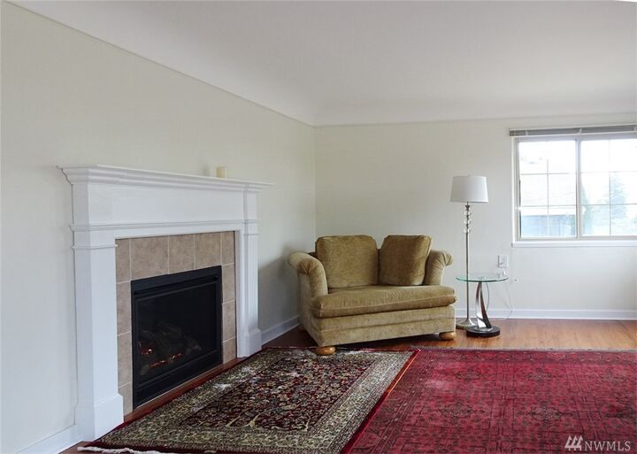 Property Photo: 4103 SW 100th St WA 98146