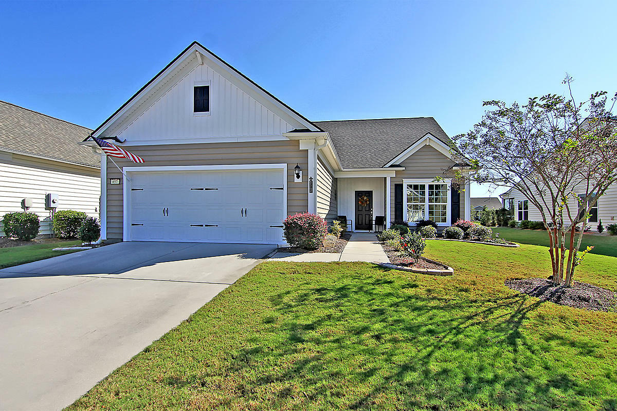 Property Photo: 657 Battery Edge Drive SC 29486