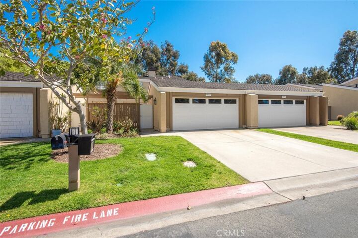 Property Photo: 19737 Shorecliff Lane CA 92648