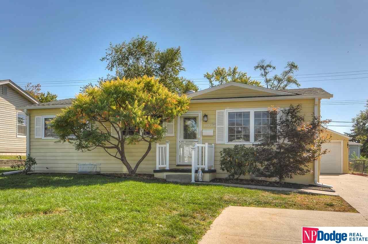 Property Photo:  6053 Hillsdale  NE 68117 