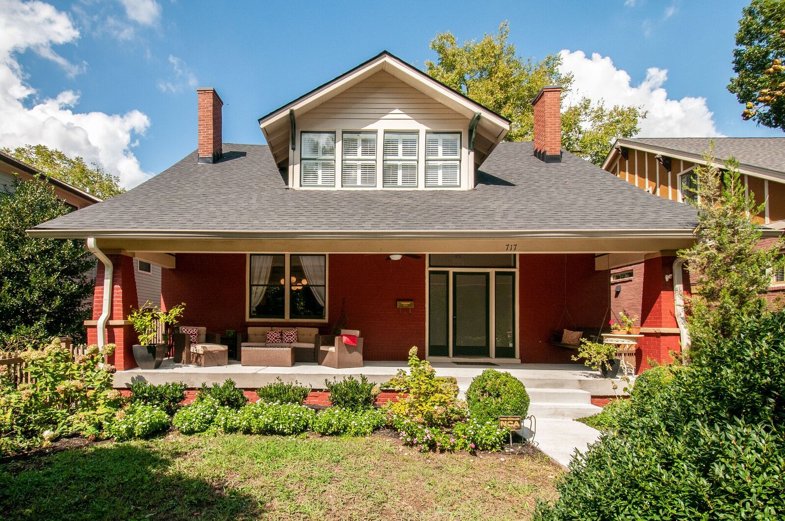 Property Photo:  717 Boscobel St  TN 37206 