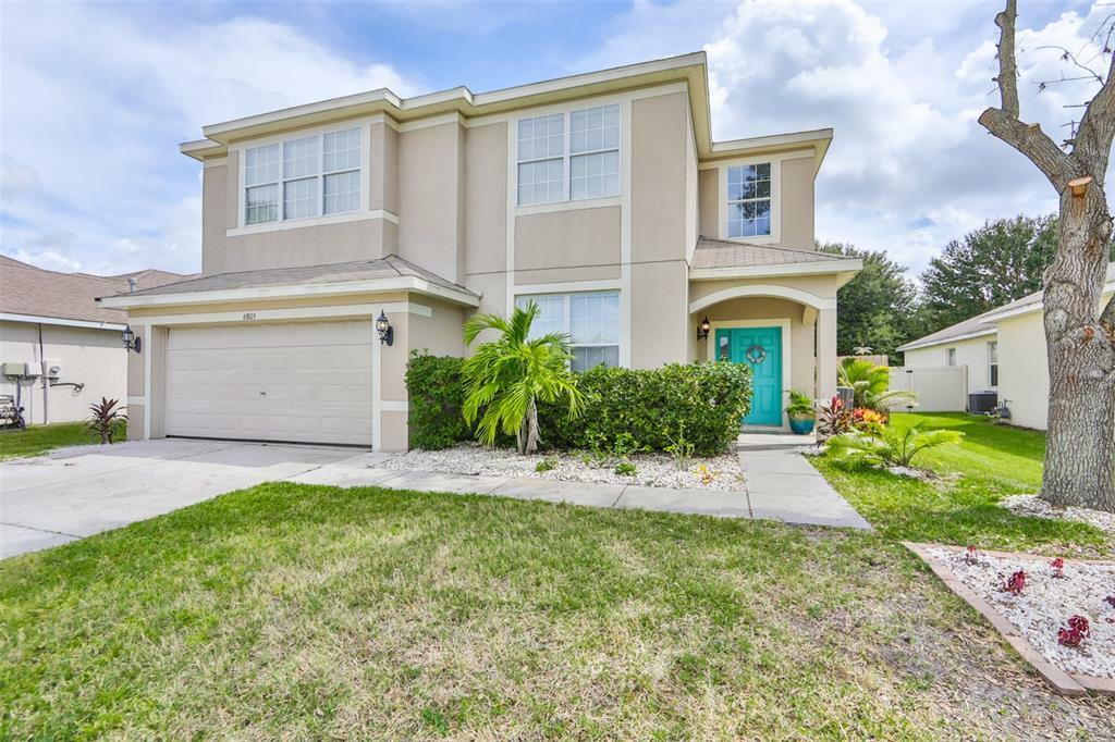 Property Photo:  6805 Guilford Crest Drive  FL 33572 