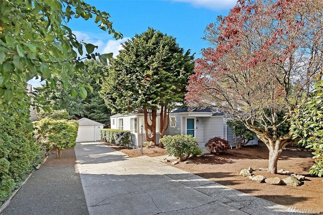 Property Photo:  11727 3rd Ave NW  WA 98177 