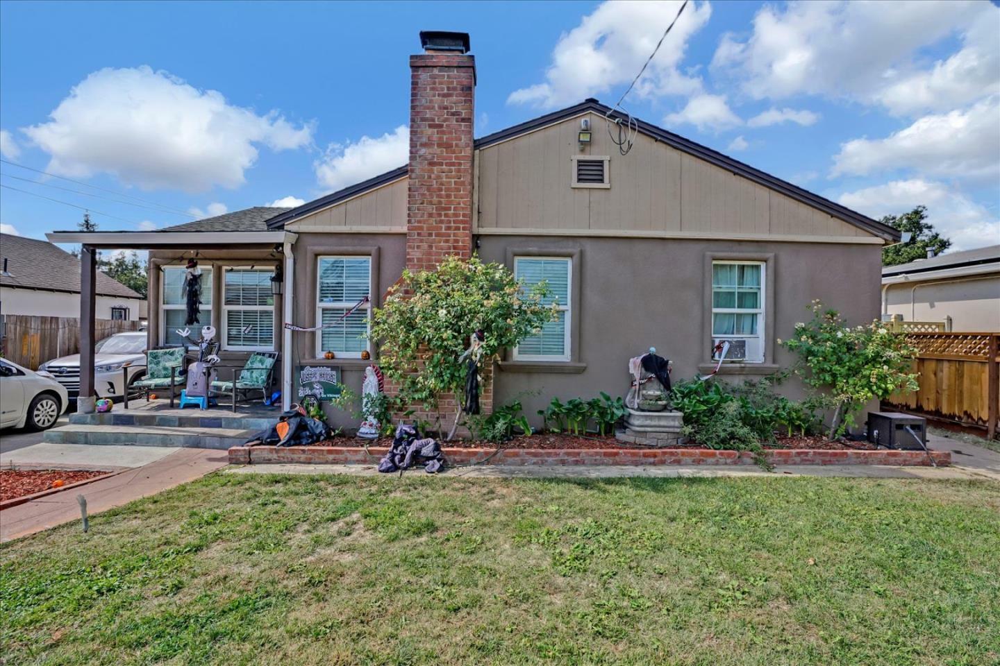 Property Photo: 285 Doris Avenue CA 95127