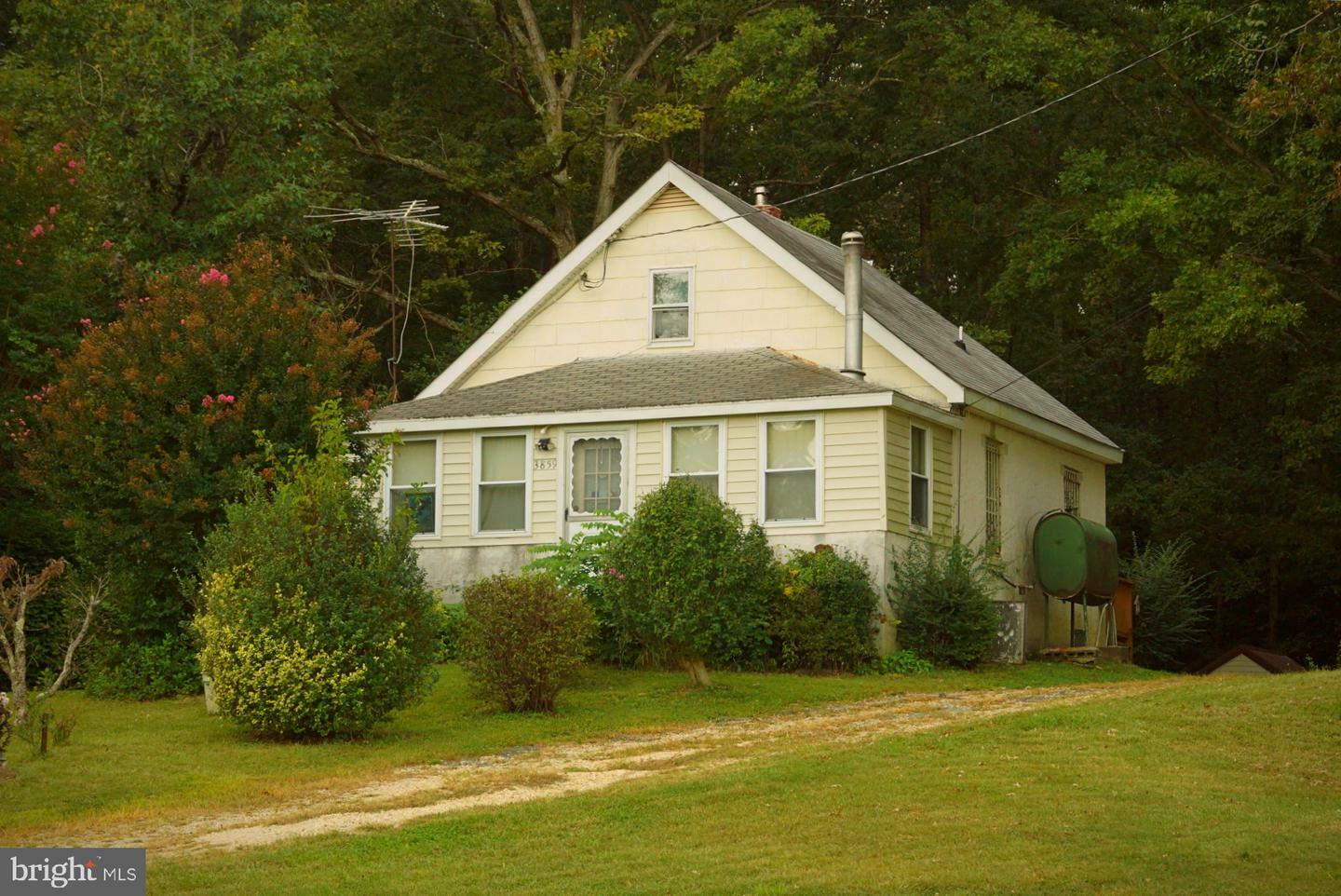 Property Photo:  3859 Mount Pleasant Road  MD 20601 