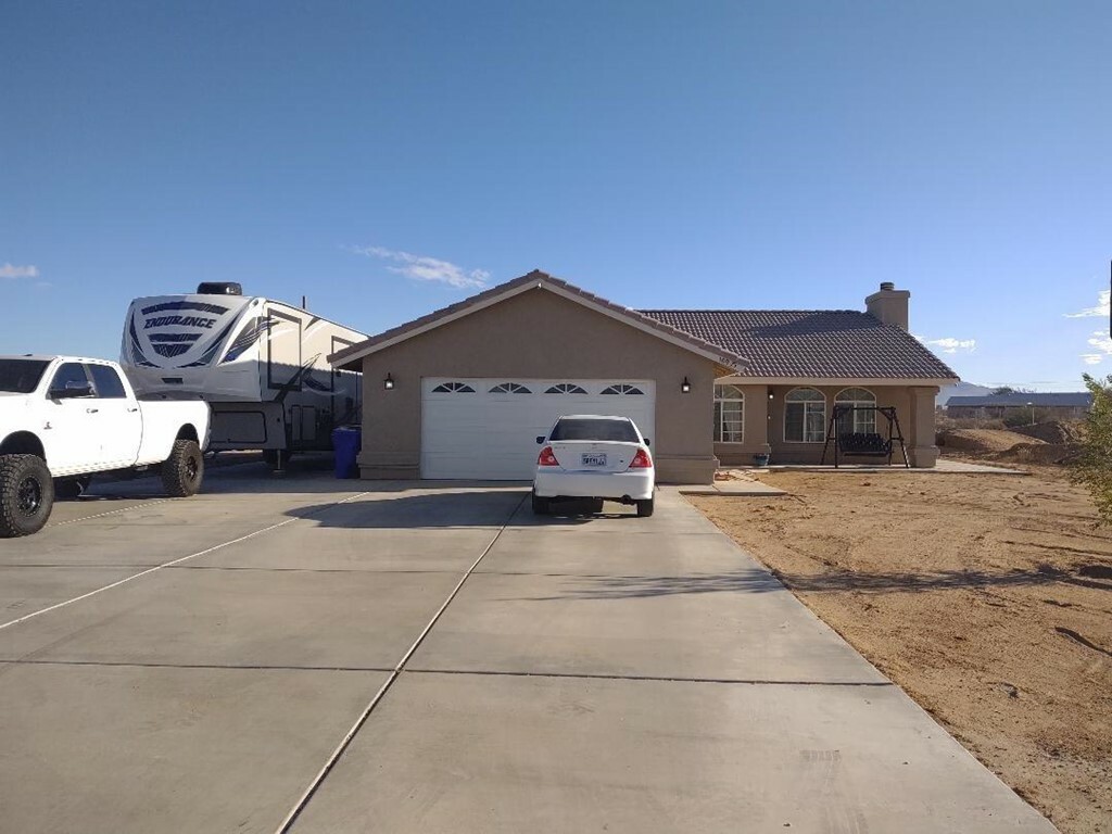 Property Photo: 10975 Toltec Lane CA 92308
