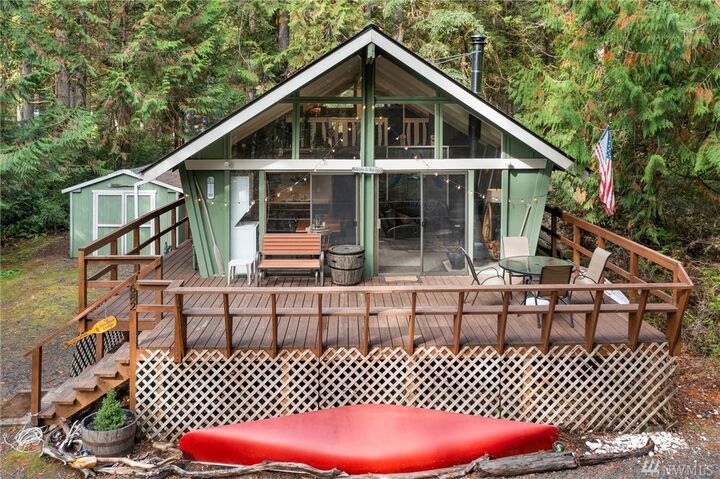 Property Photo:  682 E Portage Rd  WA 98584 