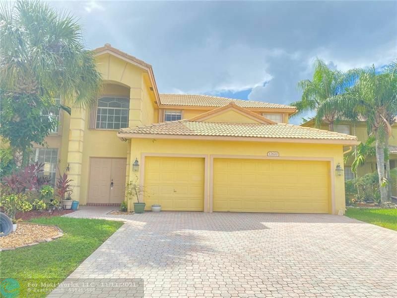 Property Photo:  12620 Little Palm Ln  FL 33428 