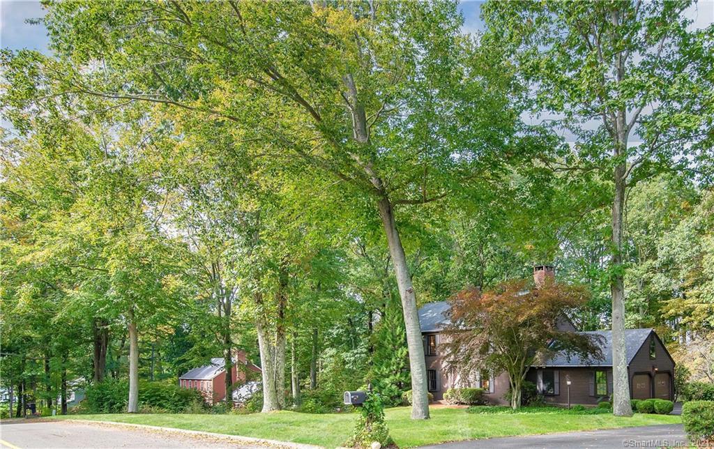 Property Photo: 8 Red Barn Road CT 06478