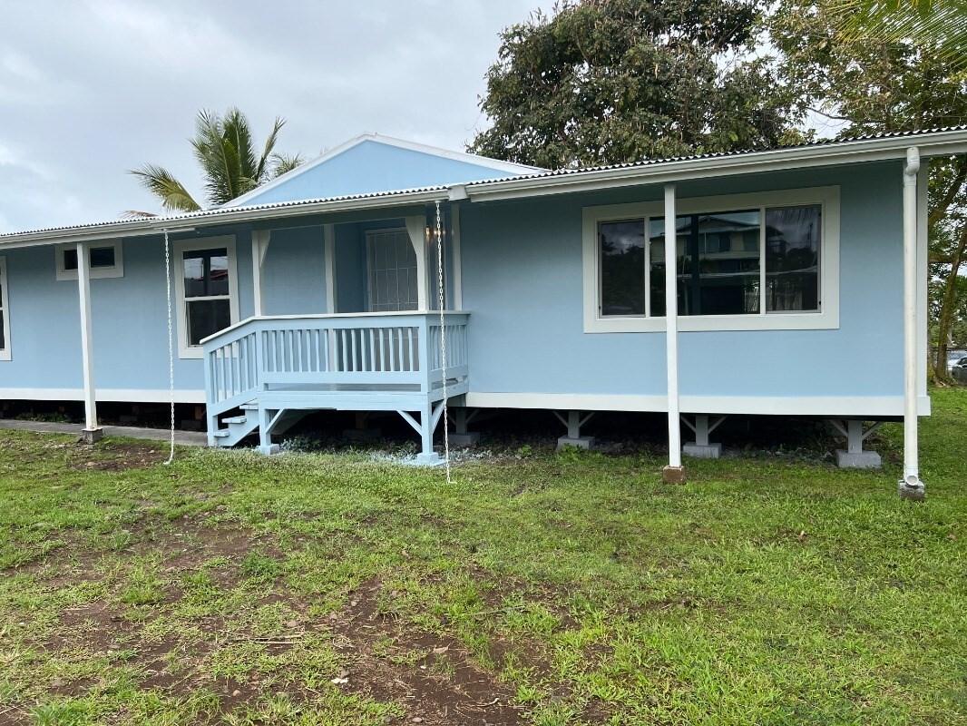 Property Photo: 44 Hokulani St N HI 96720