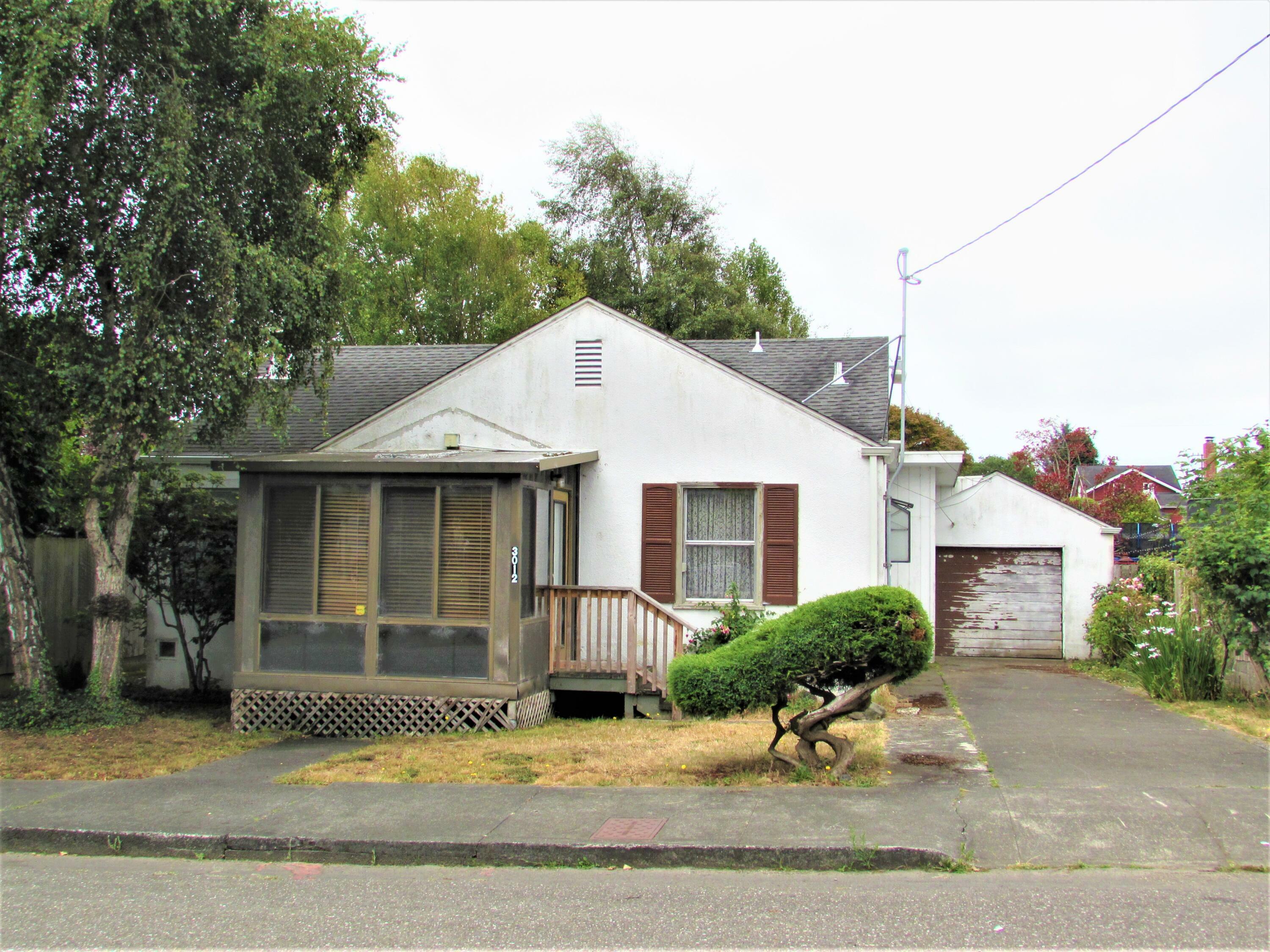 Property Photo:  3012 P Street  CA 95501 