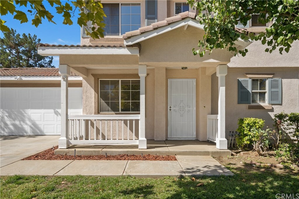 Property Photo:  15449 Alosta Lane  CA 92555 