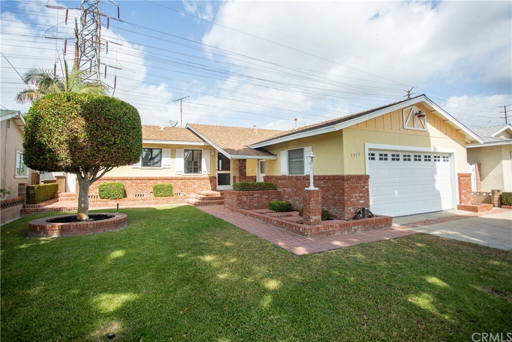 Property Photo:  8549 Phlox Drive  CA 90620 