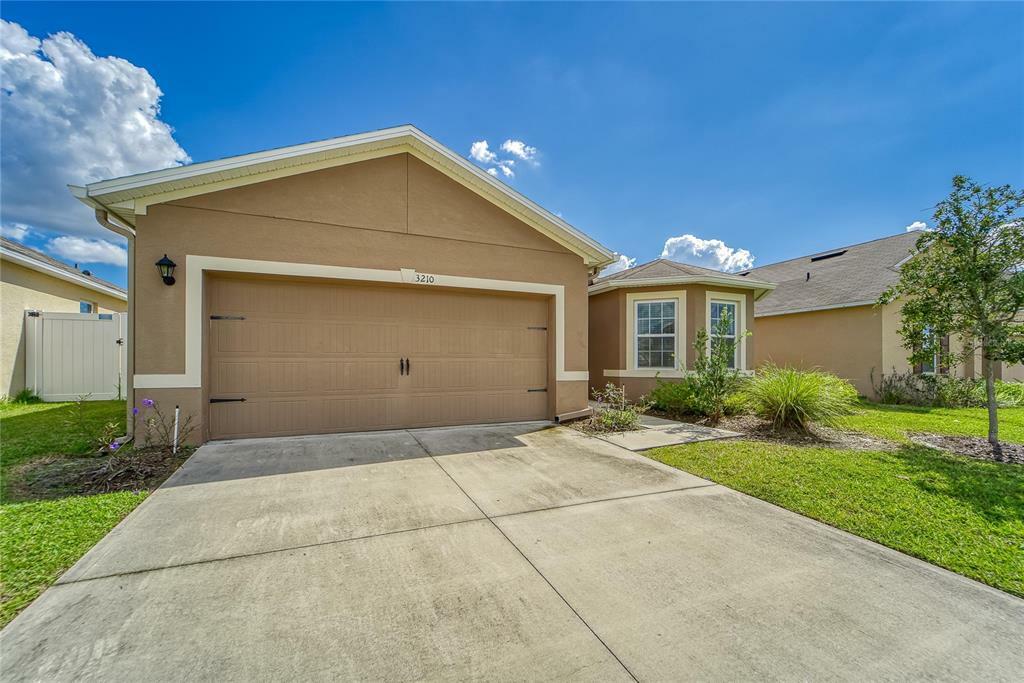 Property Photo:  3210 Bayou Bay Drive  FL 33811 