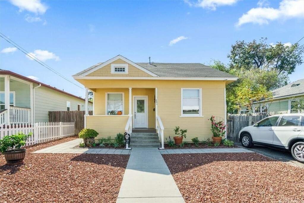 Property Photo:  551 Branch Street  CA 93401 