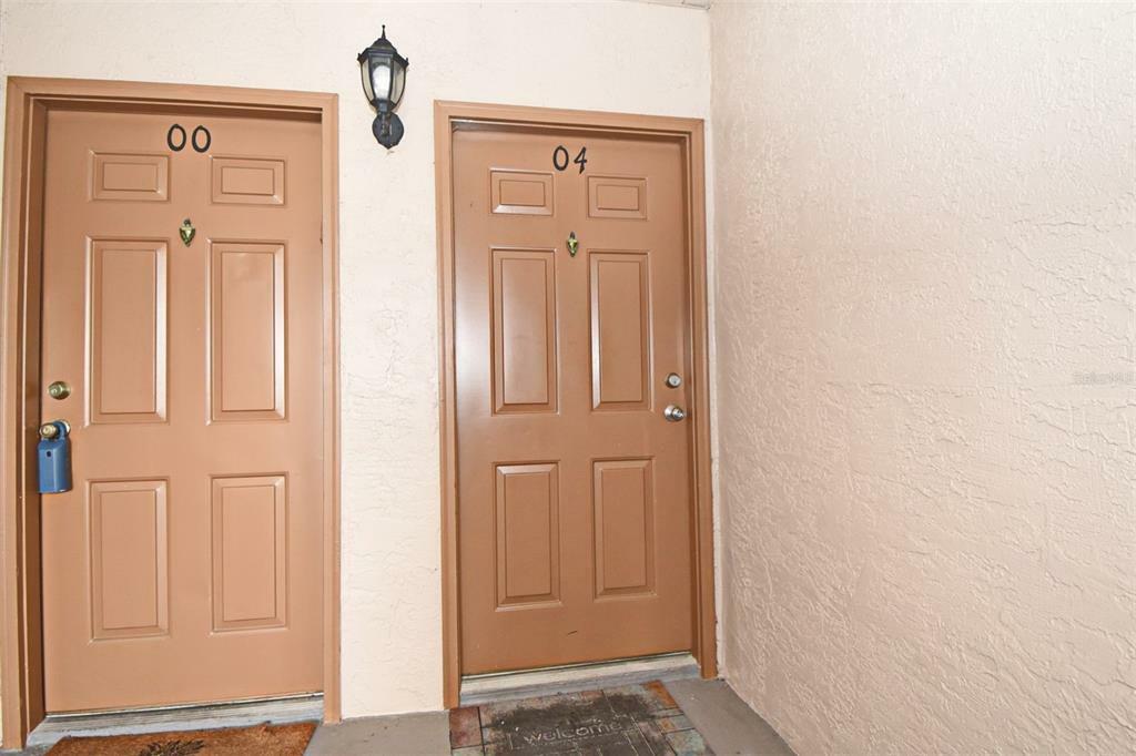 Property Photo:  4804 Normandy Place  FL 32811 