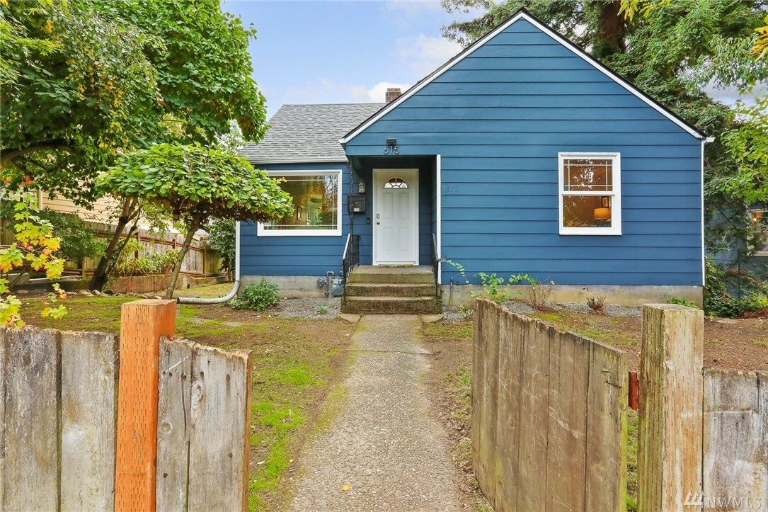 Property Photo:  615 NW 50th St  WA 98107 