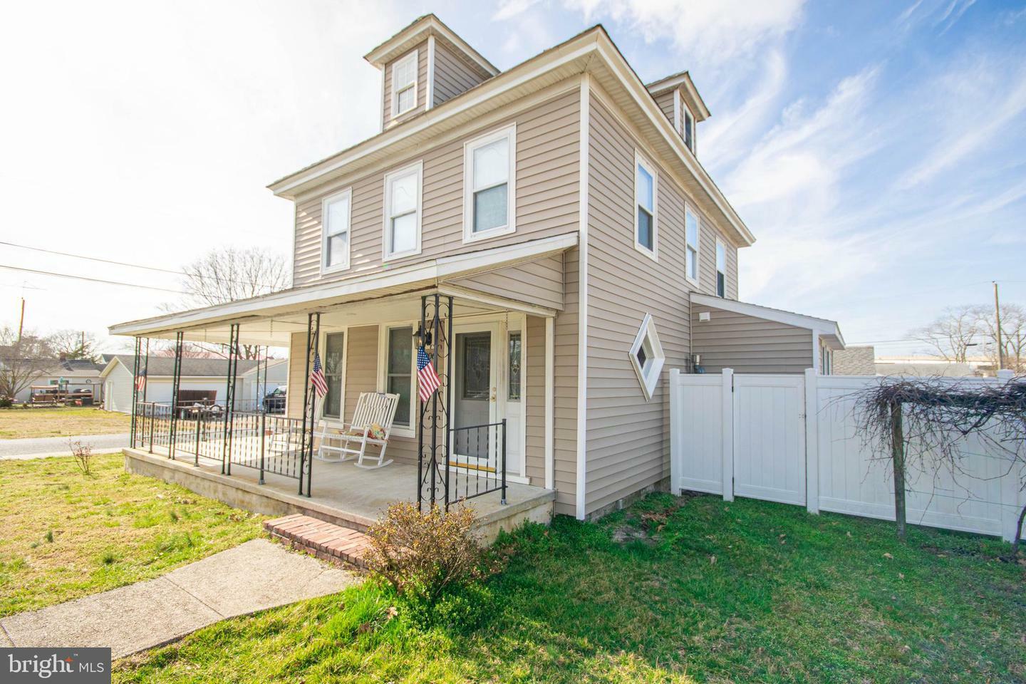 Property Photo:  206 Water Street  MD 21861 