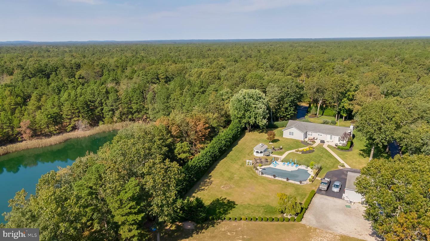 Property Photo:  884 Magnolia Road  NJ 08088 