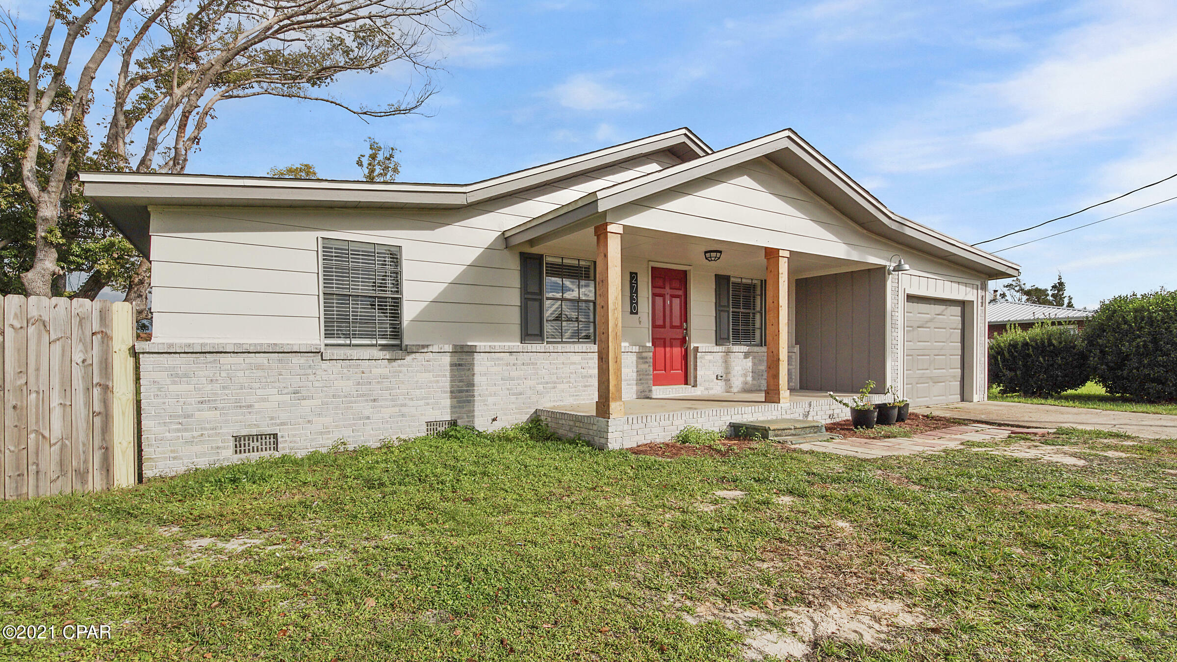 Property Photo: 2730 Denise Drive FL 32405