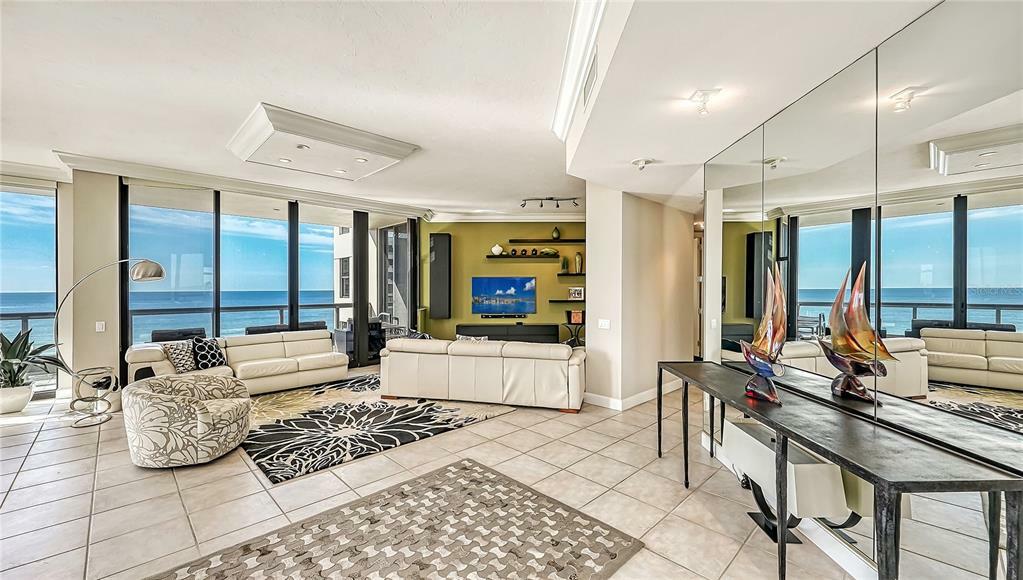 Property Photo: 1241 Gulf Of Mexico Drive 805 FL 34228