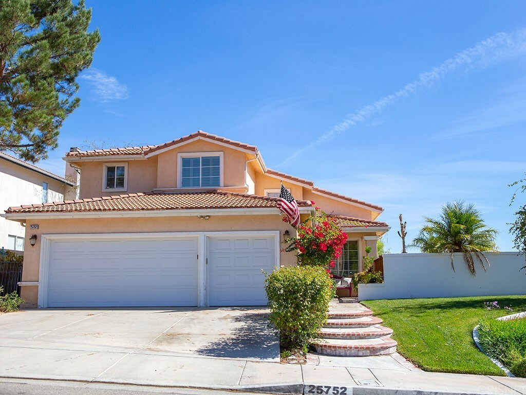 Property Photo:  25752 Bronte Lane  CA 91381 