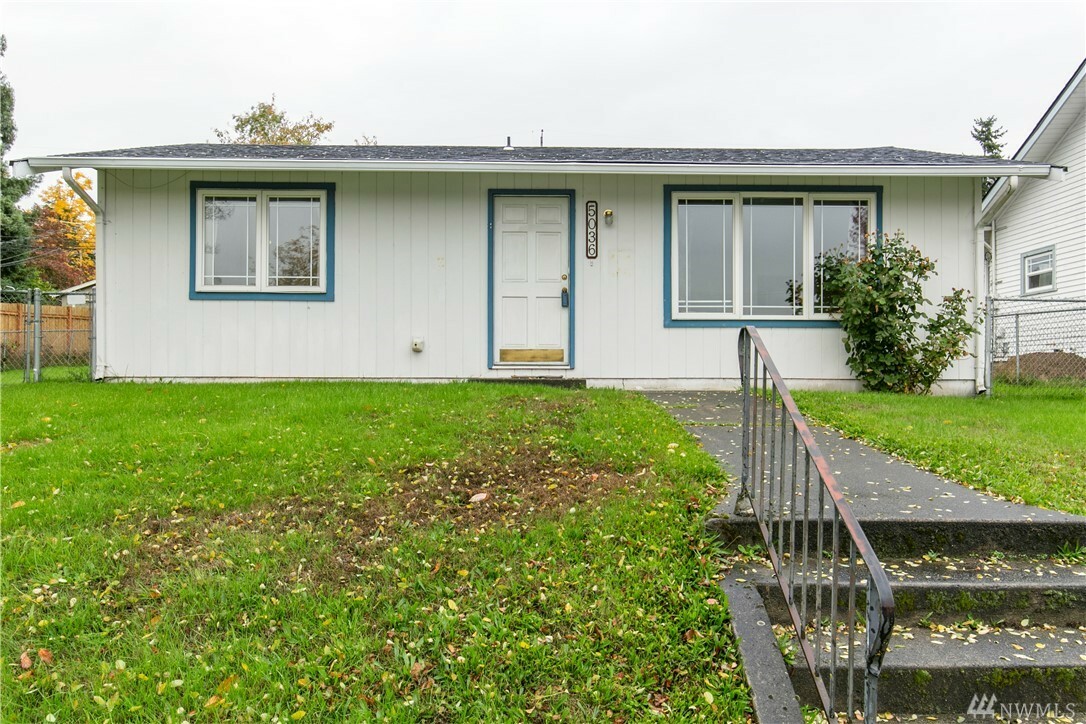 Property Photo:  5036 S Yakima Ave  WA 98408 