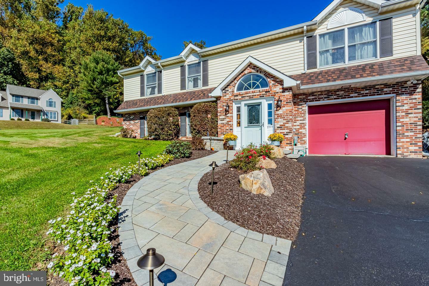 Property Photo: 2717 N Barley Sheaf Road PA 19320