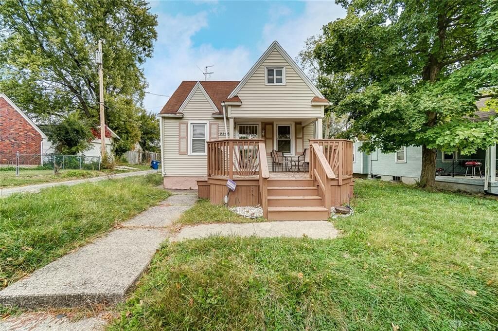 Property Photo:  2256 Benton Avenue  OH 45406 