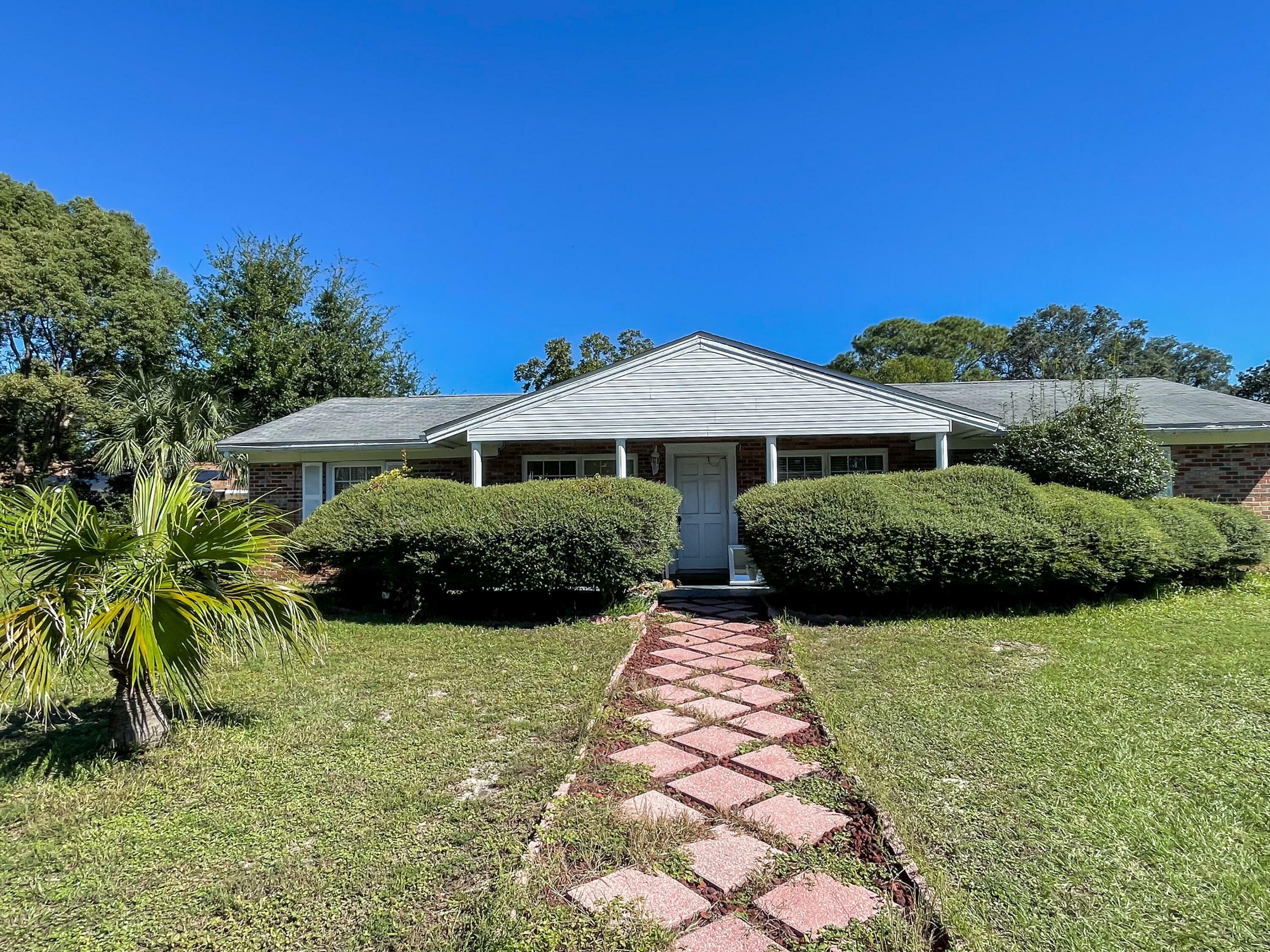 Property Photo:  337 SW Coral Drive  FL 32548 