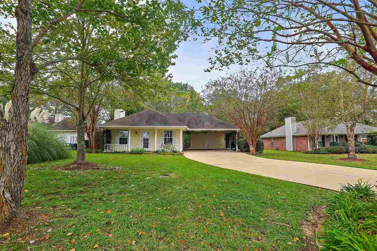 Property Photo:  205 McLaurin Drive  MS 39047 