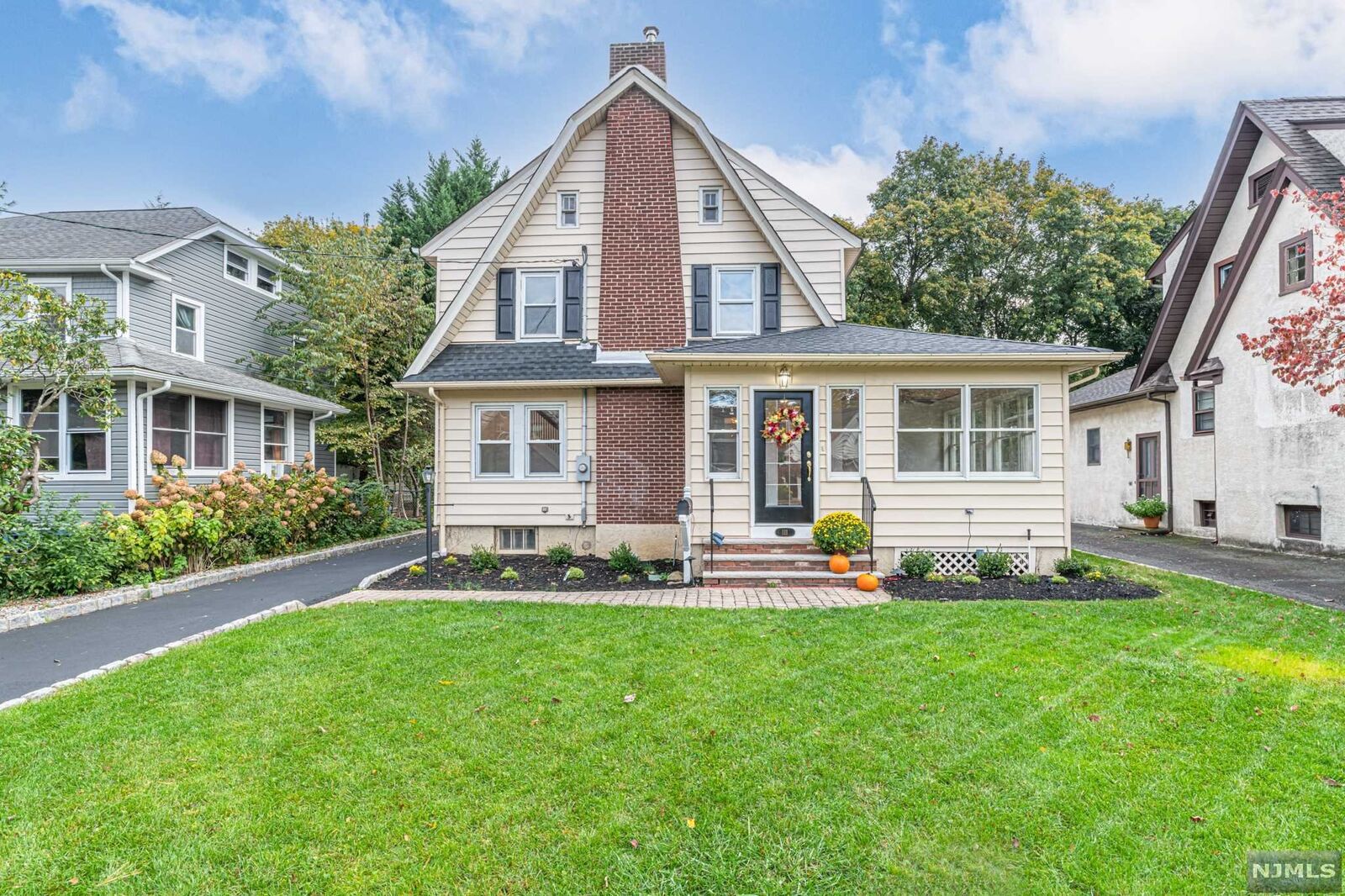 Property Photo: 111 Valley Road NJ 07452